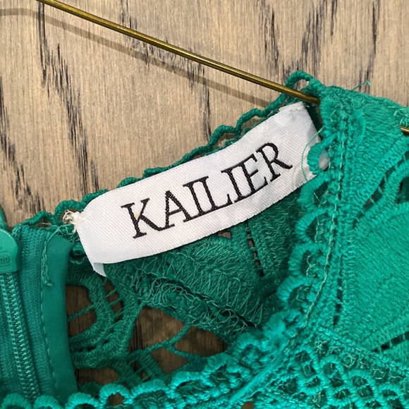 Small Kailier Green Knee Length Lace Dress - Picture 2 of 5